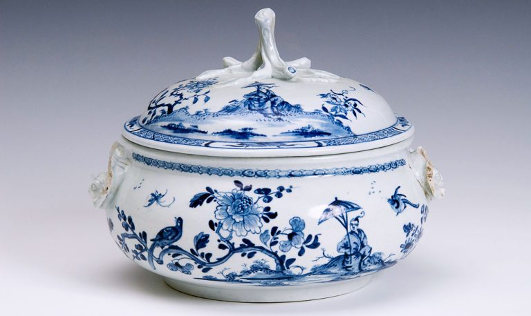 Museum of Royal Worcester - Dr Wall and the first factory