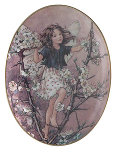 Oval Wall Plate – Blackthorn Fairy